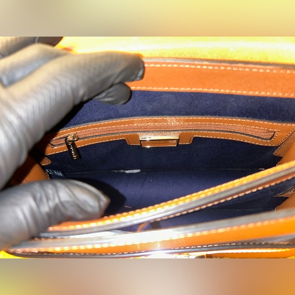 Cromia Maeva Genuine Italian Saffiano Leather Crossbody Satchel - Picture 12 of 13